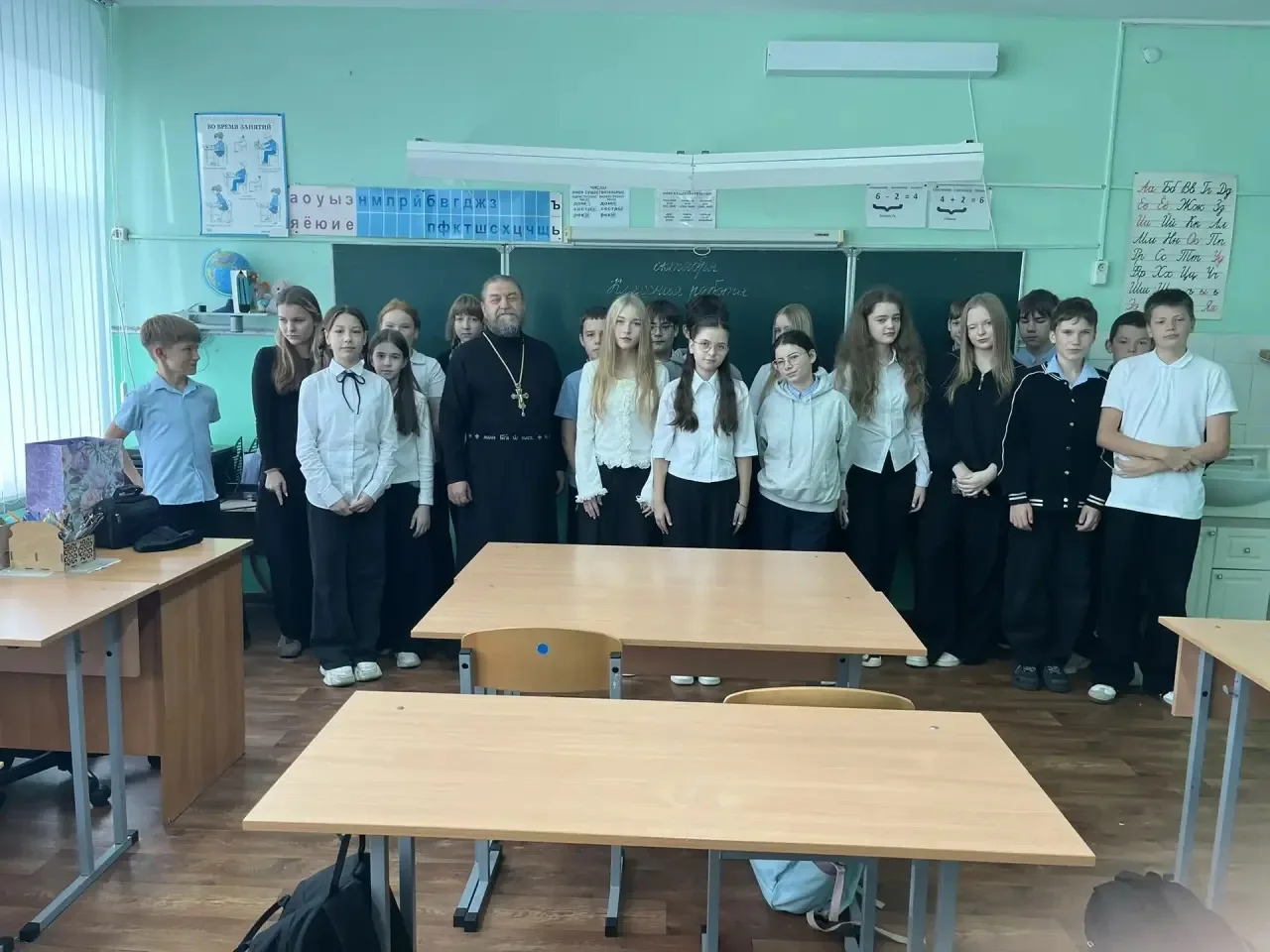 🕊️Настоятель Николо-Песковского храма г. Орла протоиерей Сергий Артамохин вновь посети...
