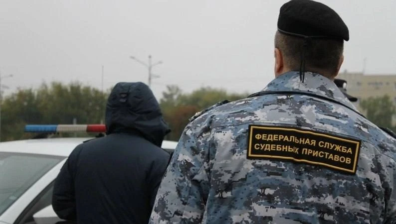 В Липецкой области арестовали автомобили должников