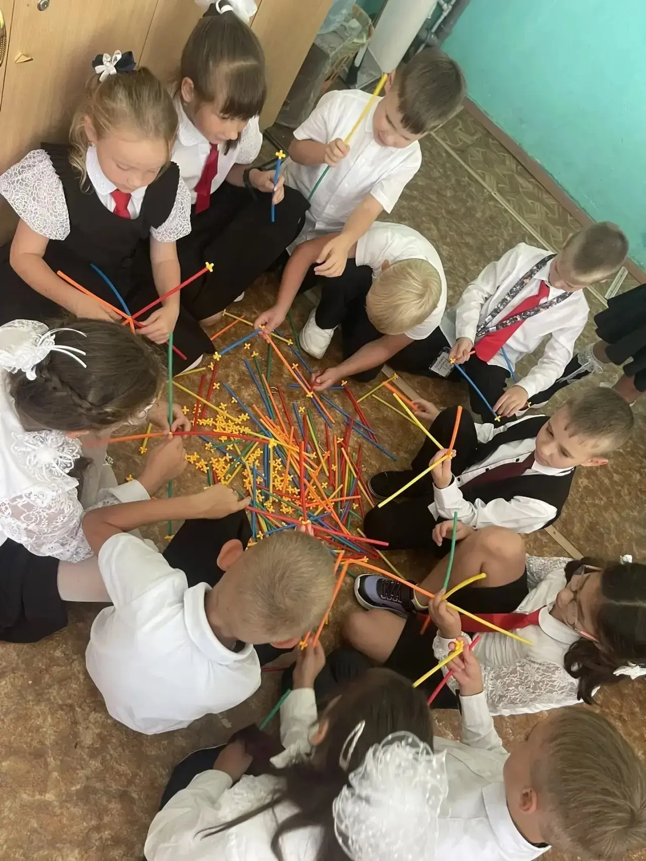 Первоклассники в деле: досуг в ГПД и на переменах 🎒✨