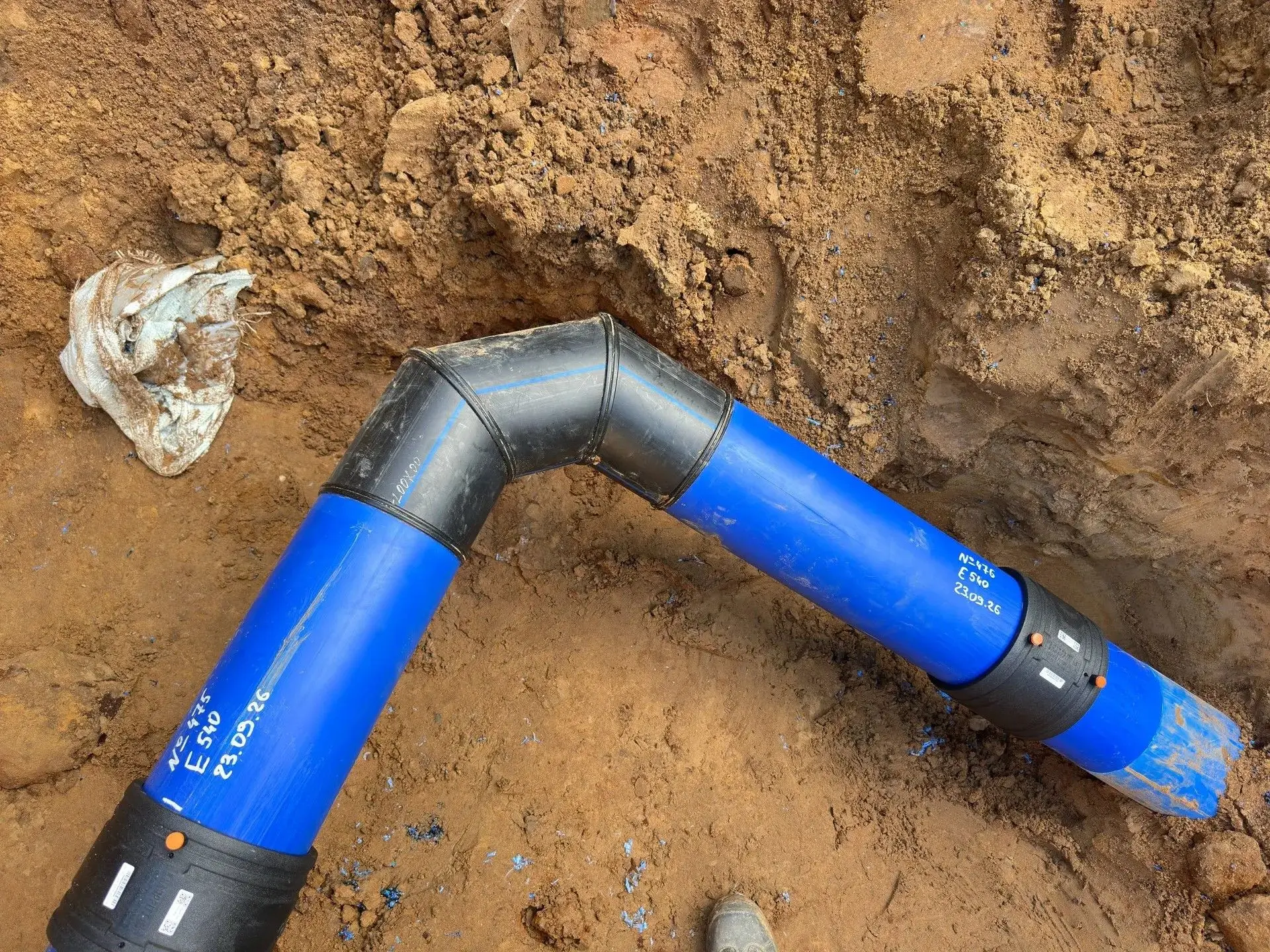 В Мезени продолжается строительство водопроводных сетей💧