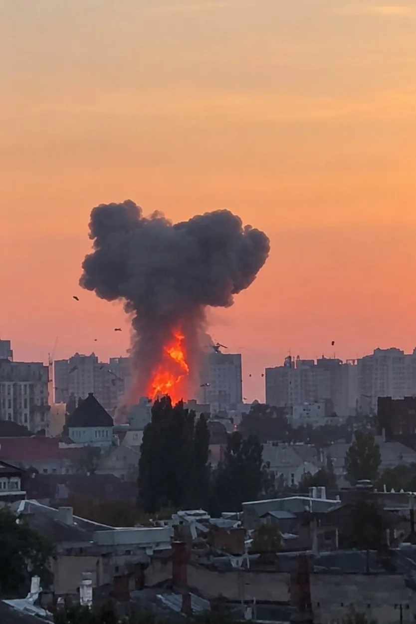 🔥Некоторое время назад ВС РФ нанесли удар при помощи реактивных дронов-камикадзе серии...