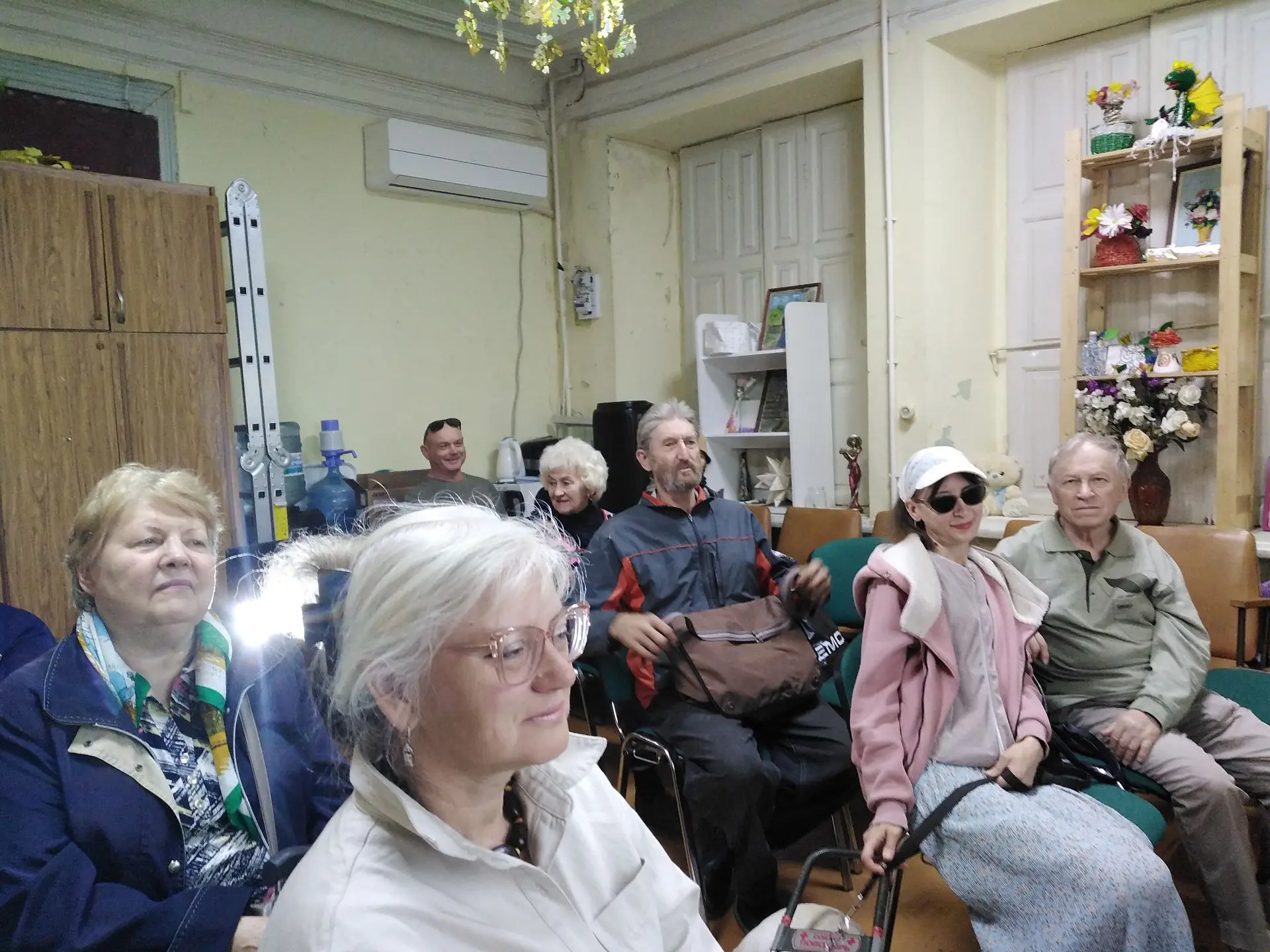 8 октября 2026 года в Ростовско-Кировской МО ВОС прошёл арт-вечер «Оттенки чувствуя душ...