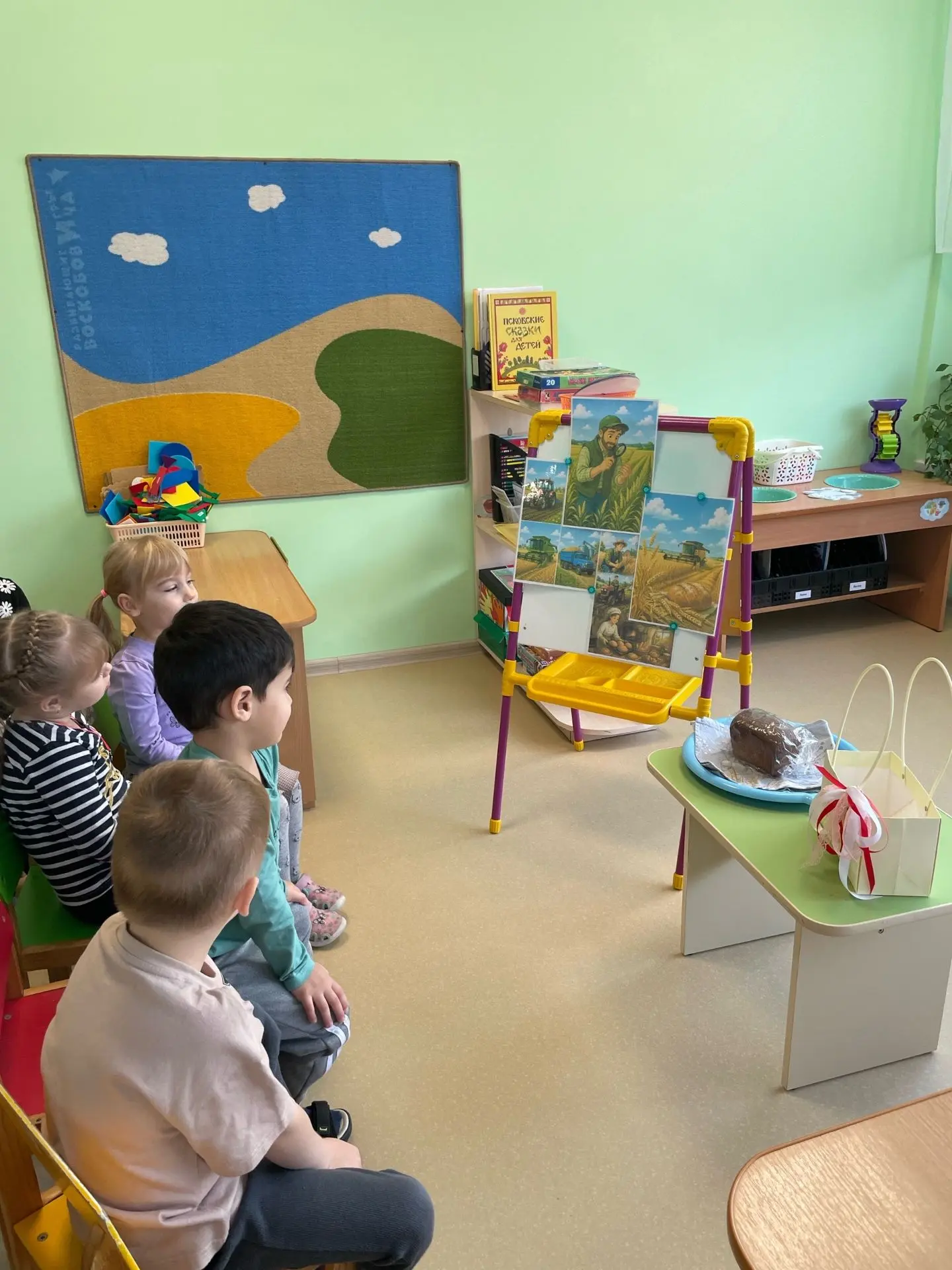 ✨Сегодня в группе «Снегурочка» прошёл тематический День хлеба.🍞