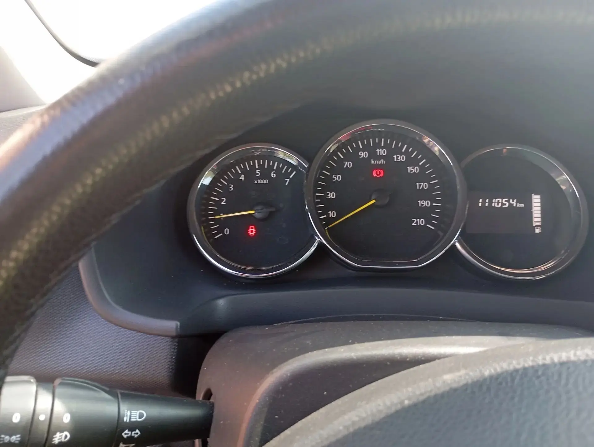 Продам   Renault Sandero 2016. Не хозяин. 550 тыс. +79493117504 Роман.