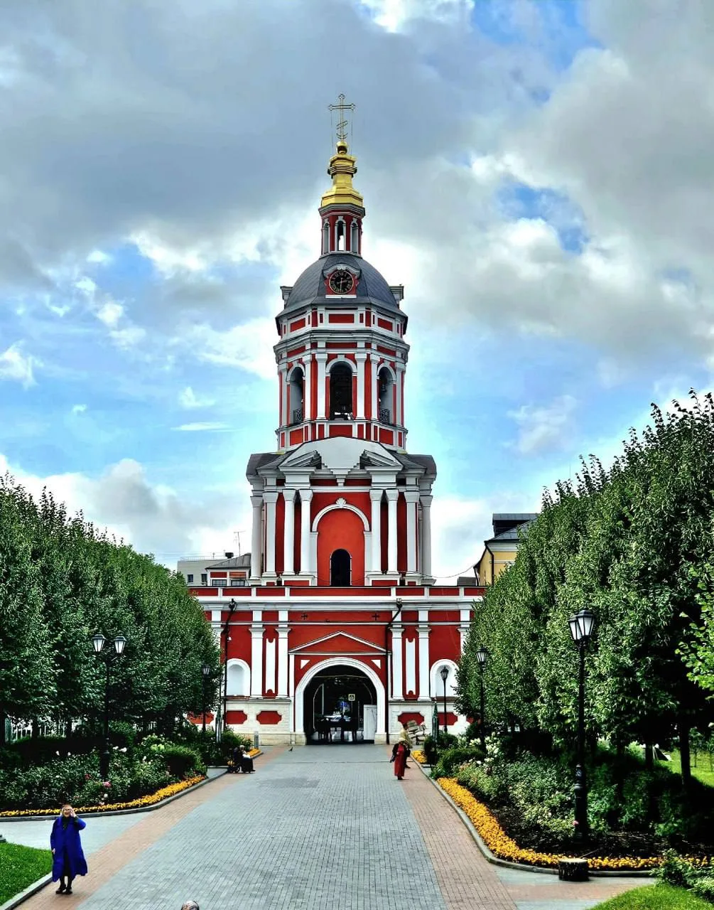 Красота у Донского монастыря.