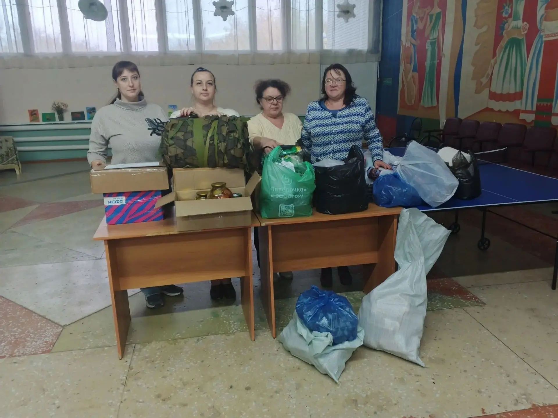 Жители Оленевского сельсовета активно помогали в сборе гуманитарной помощи для наших за...
