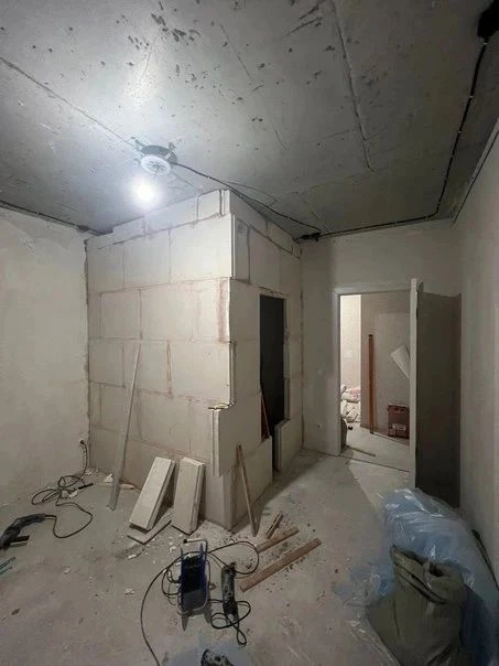 Требуется штукатурка стен пгп по маякам, изнутри и снаружи гардеробной, формирование уг...