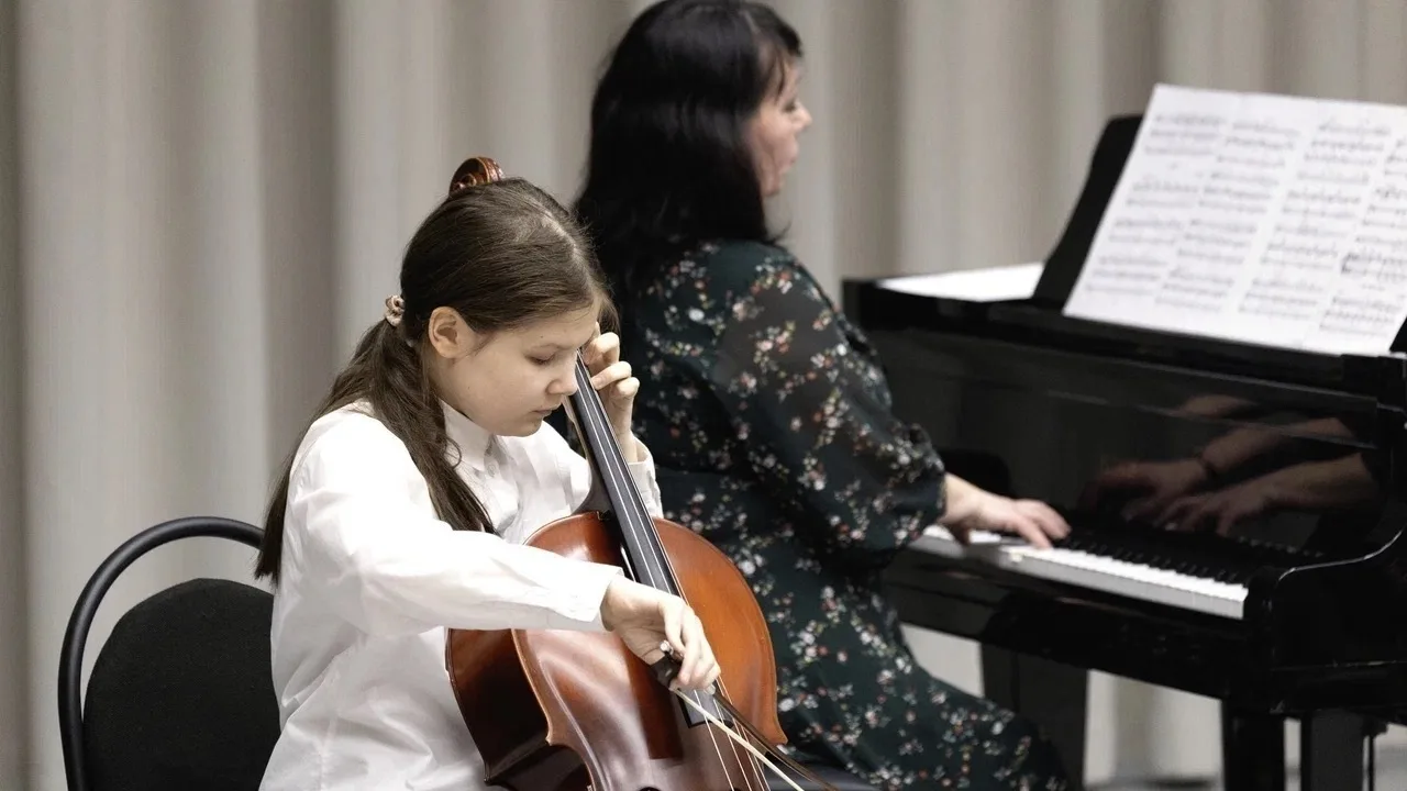 С 1 ноября стартует прием документов на стипендию губернатора за выдающиеся творческие ...