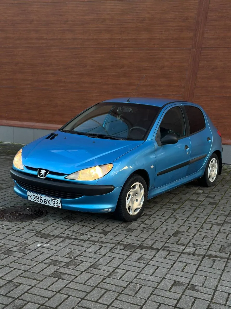 Продам Peugeot 206 хэтчбек,2002г.