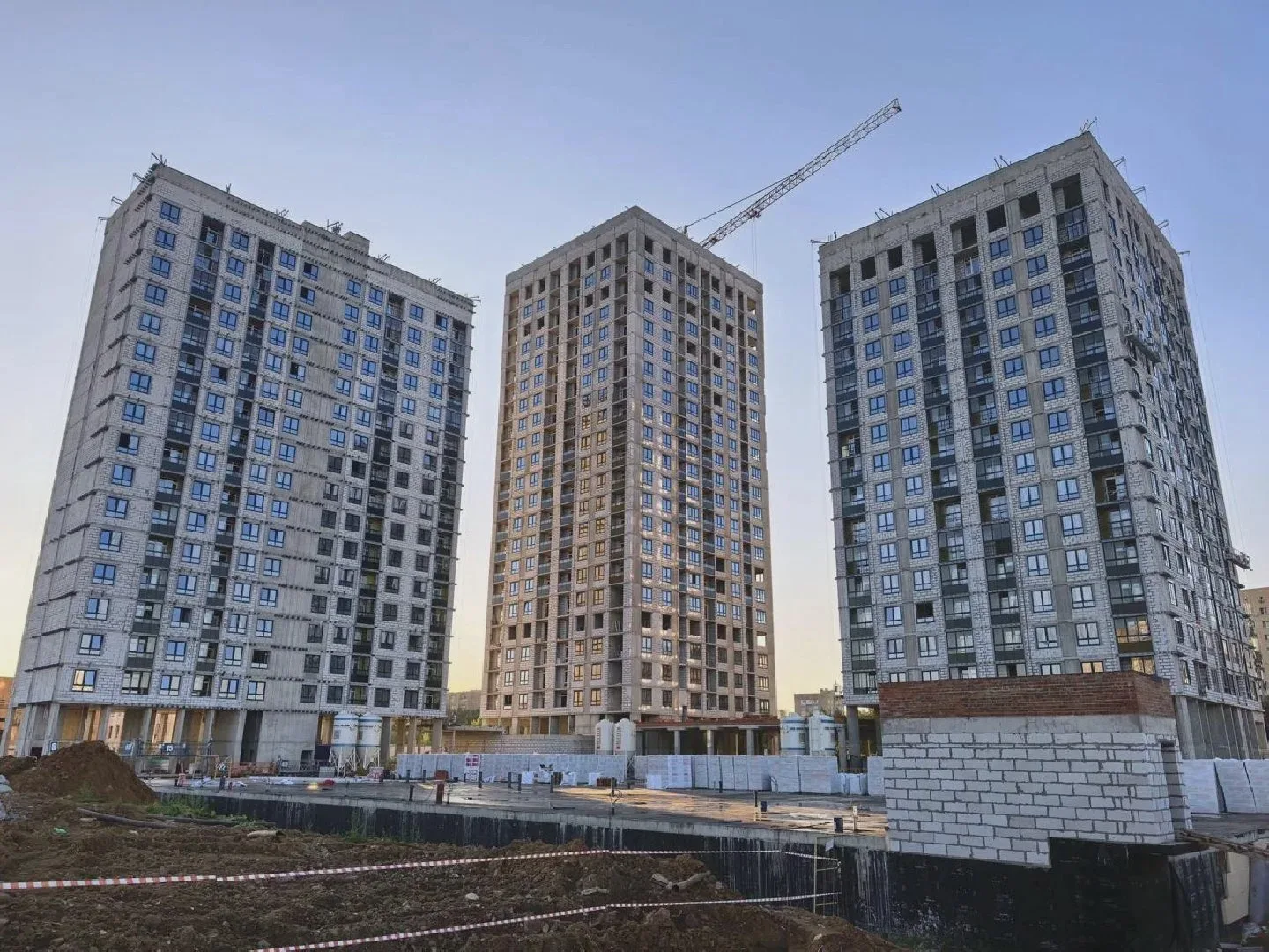 🏙️ В Королёве строят «Поколение Первых»