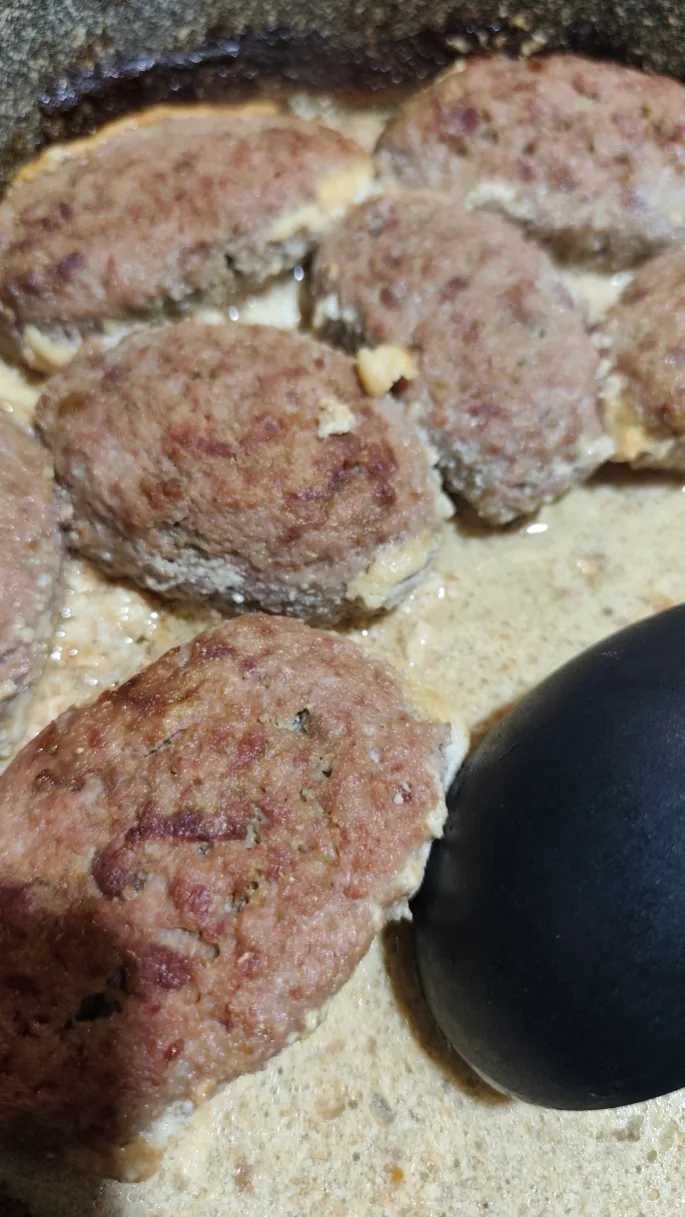 ЛЕНИВЫЕ ГОЛУБЦЫ 😋 ИЗ ДУХОВКИ И С ПОДЛИВОЙ