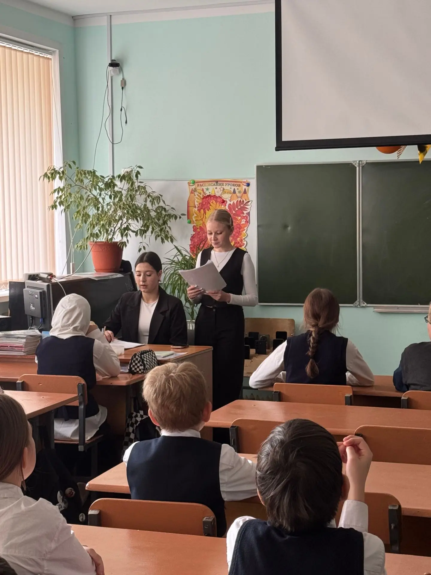 📝Школьный отряд волонтеров- медиков активно приступил к своей волонтерской деятельност...