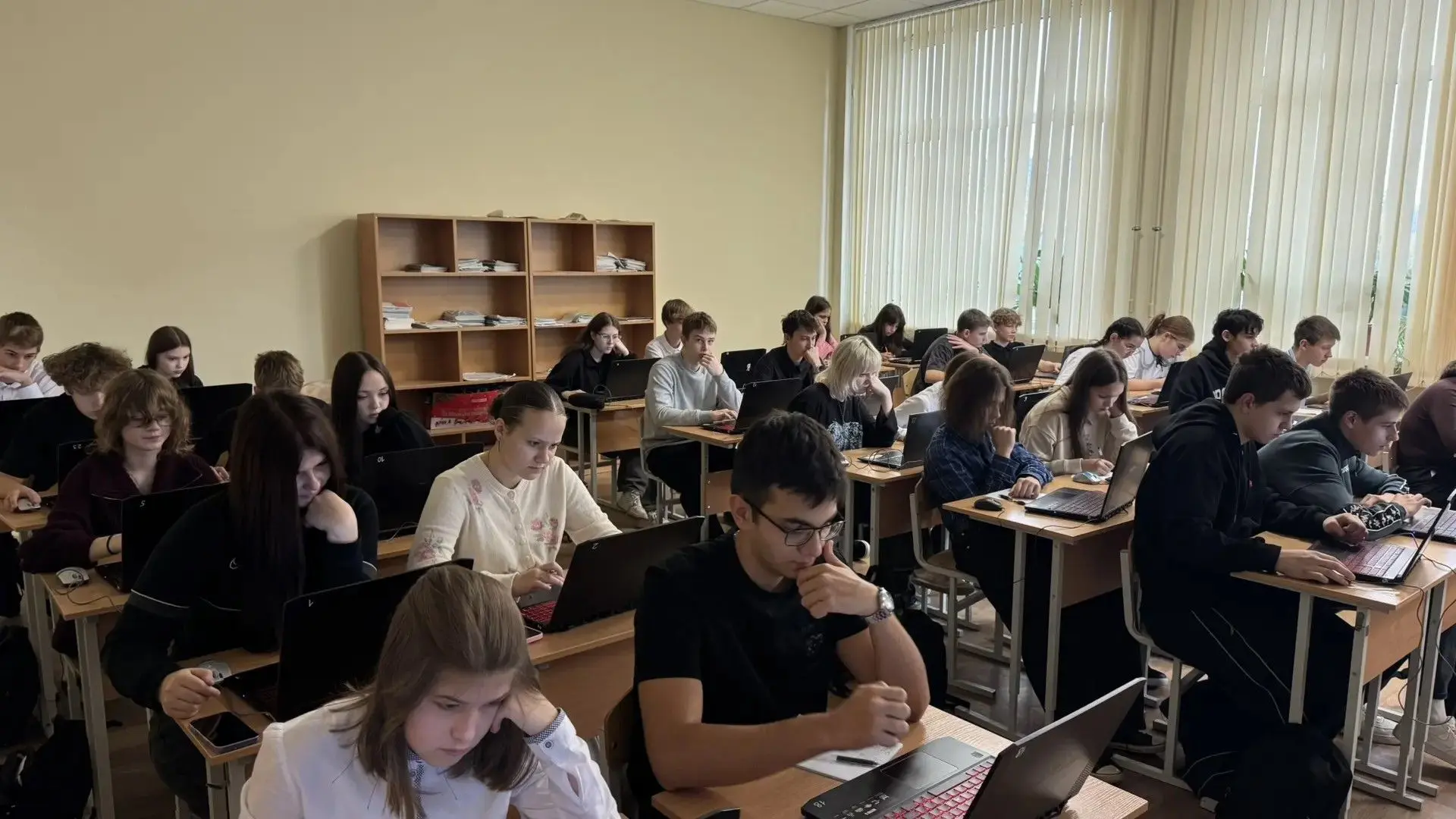 Сегодня в Муринской СОШ №3 состоялась Олимпиада по экологии.  Это завершающее мероприят...