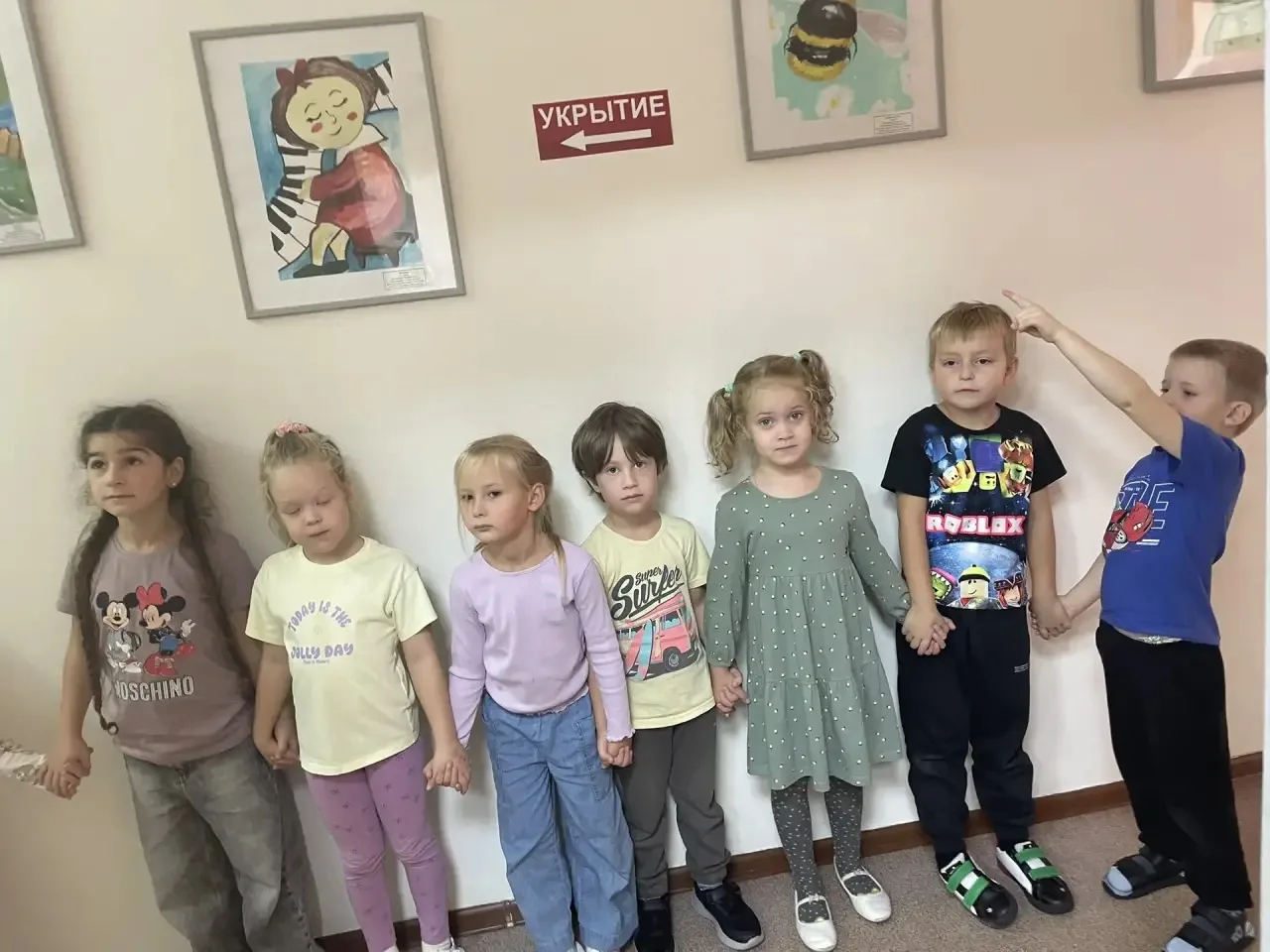 В рамках месячника по гражданской обороне с воспитанниками объединения «Мои открытия» б...