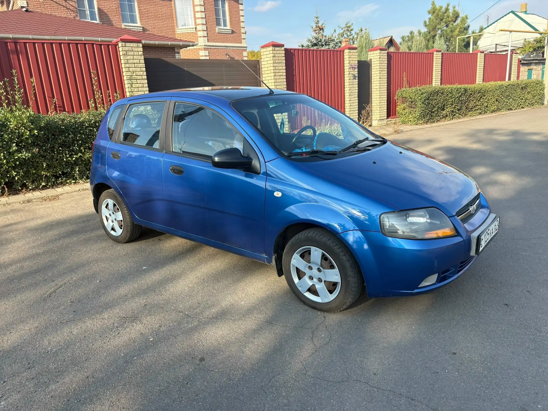 Продам Chevrolet Aveo пробег 230 хорошем состоянии срочно  цена 387 тысяч все вопросы п...