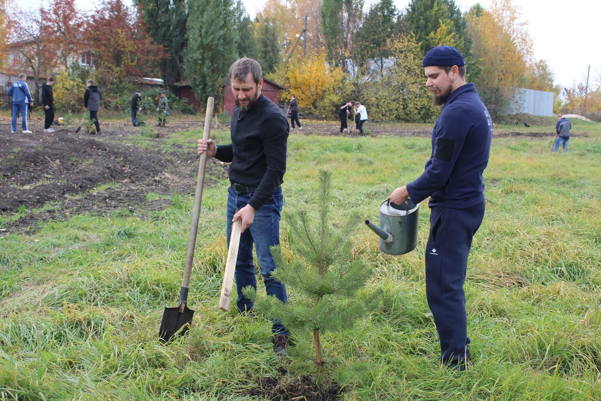 🌿 В Рязанской области проходит масштабная акция «Октябрь — месяц озеленения», реализуе...