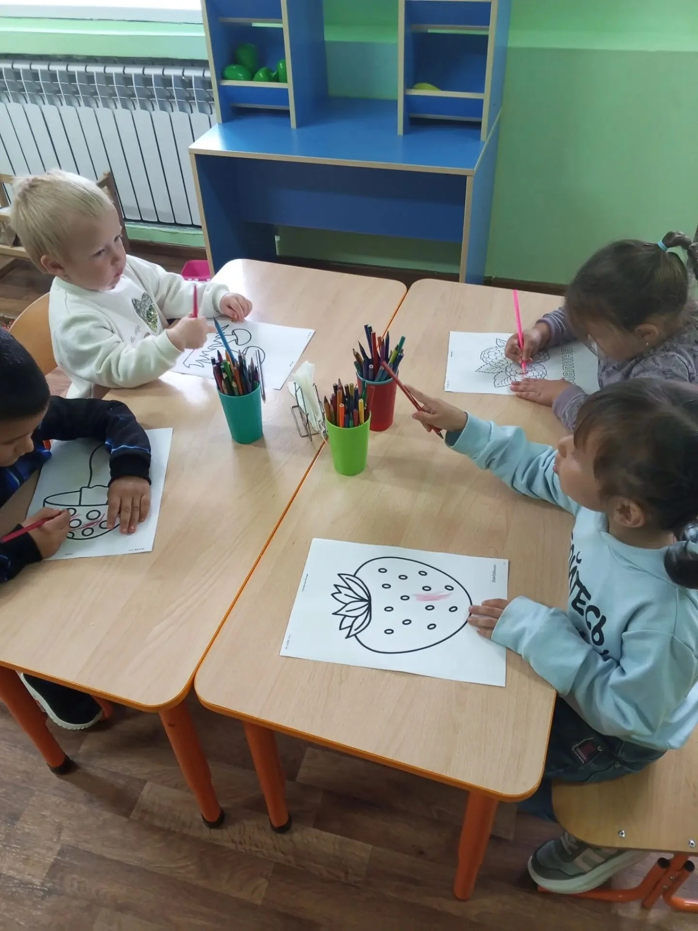 🍁В нашей детской дошкольной группе «Ивушка»  прошло занятие по ознакомлению с окружающ...