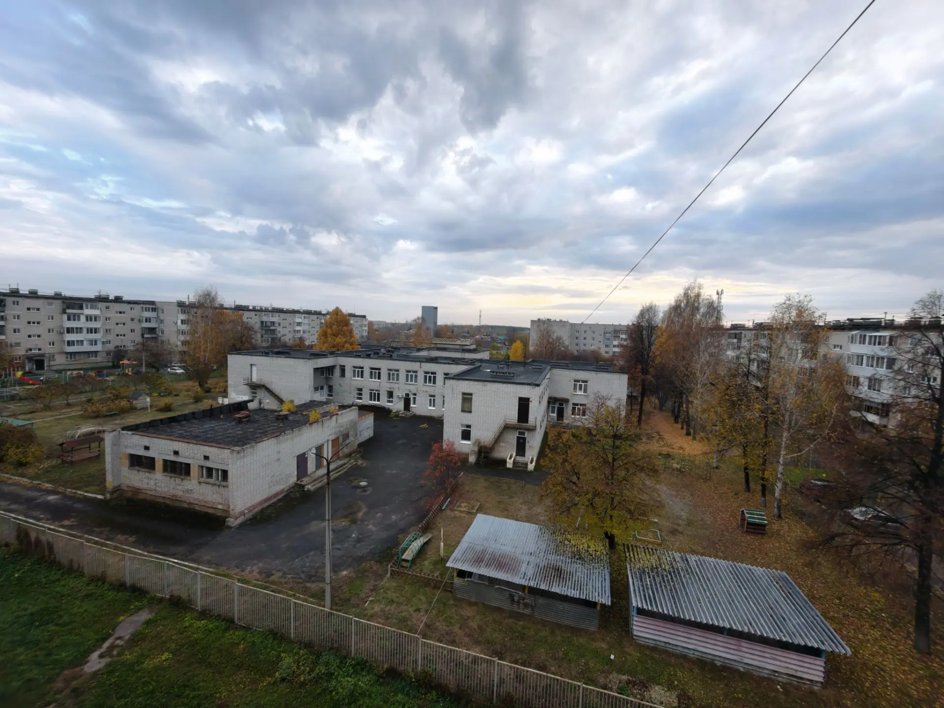 В Каменске-Уральском закрыли детский сад № 94 на улице Добролюбова