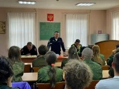 Экскурсия в Госавтоинспекцию: учащиеся МБОУ СОШ №17 «Юнармеец» расширили знания о дорож...