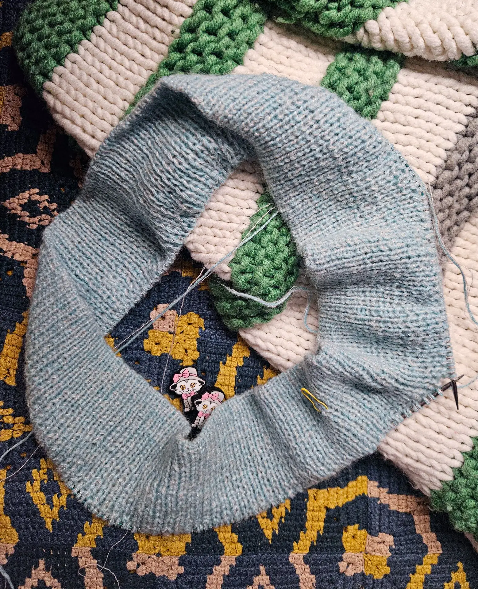 Сопротивляясь обстоятельствам, начала новое нежное:)