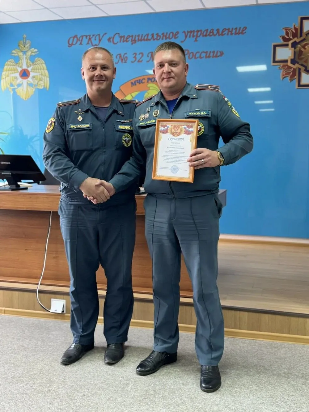 СЕГОДНЯ СВОЙ ПРАЗДНИК ОТМЕЧАЮТ ПОЖАРНЫЕ СПЕЦУПРАВЛЕНИЯ №32