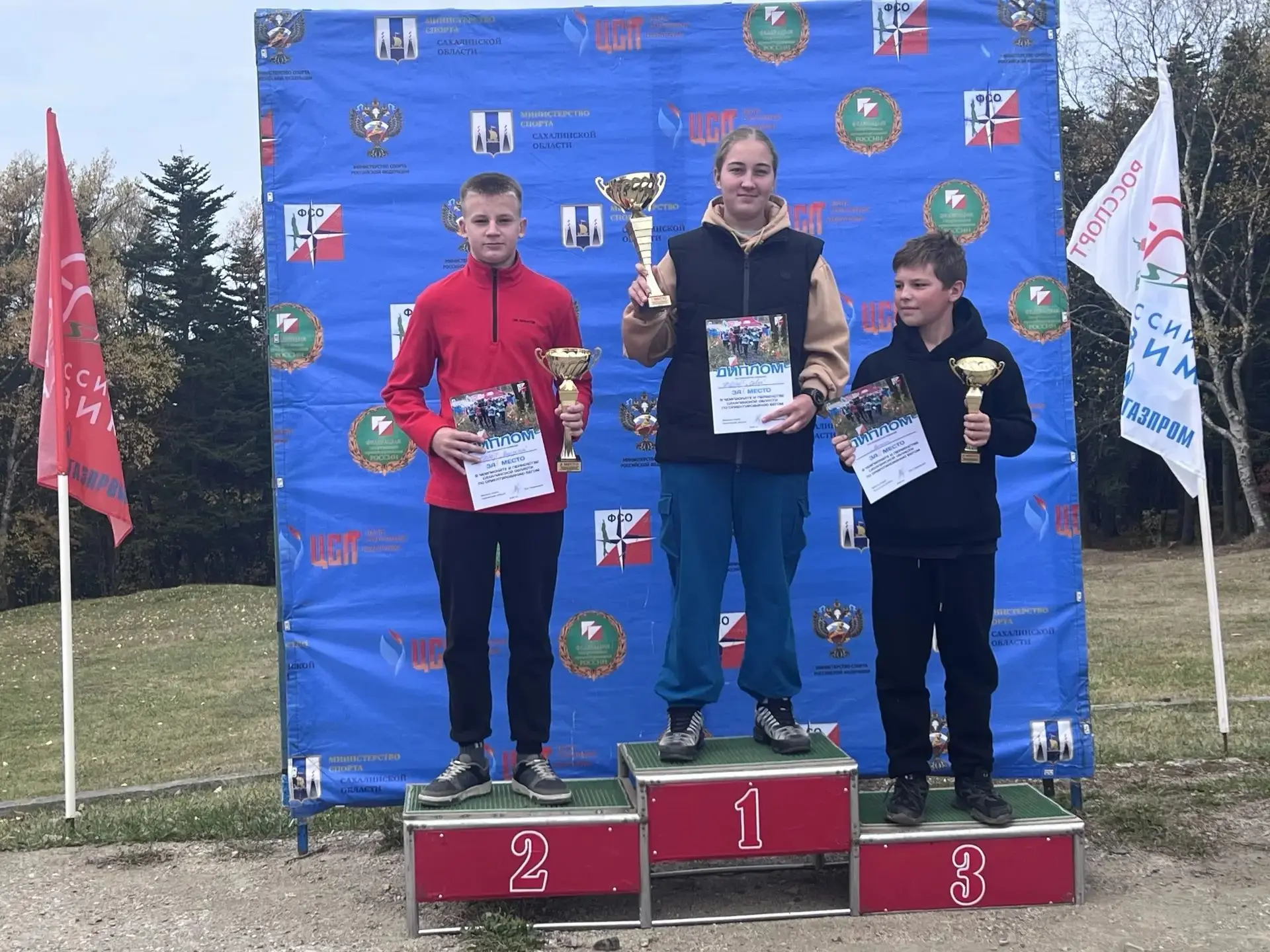 🏆 Триумф ДДЮТ на Первенстве Сахалинской области по спортивному ориентированию! 🌲🧭