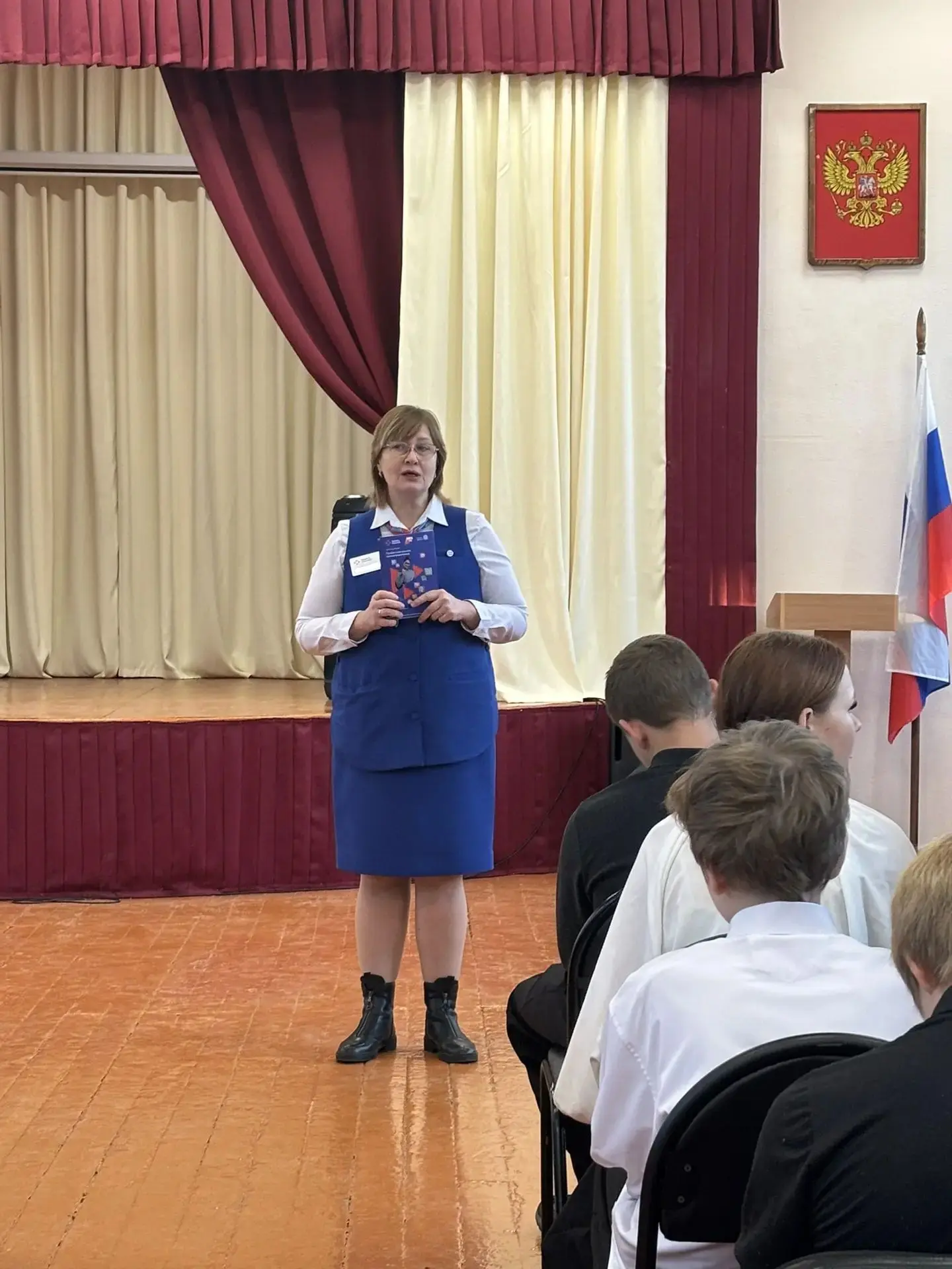 ⚡️ Кем стать, когда вырастешь? Выпускники 9-х классов узнали секреты востребованности н...
