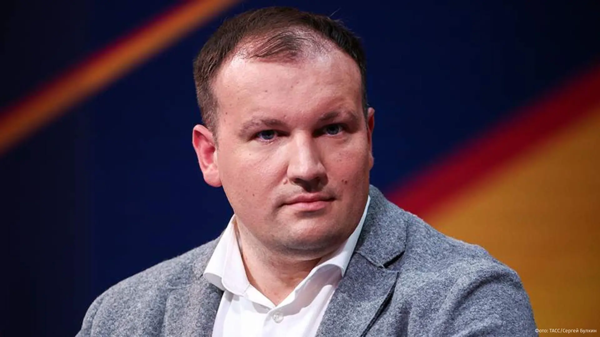 Что известно о задержании в Черногории создателя Telegram-канала "Рыбарь" Михаила Звинч...