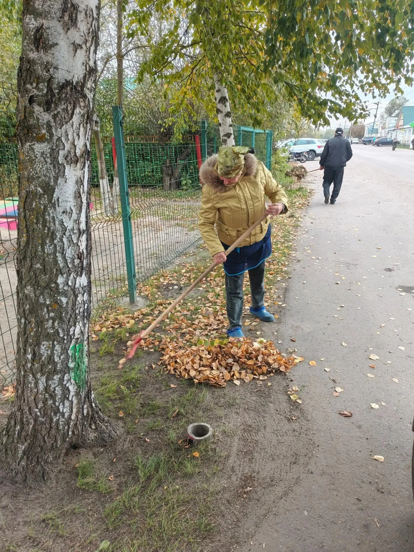 🙌В рамках традиционного месячника по благоустройству территория нашего детского сада п...