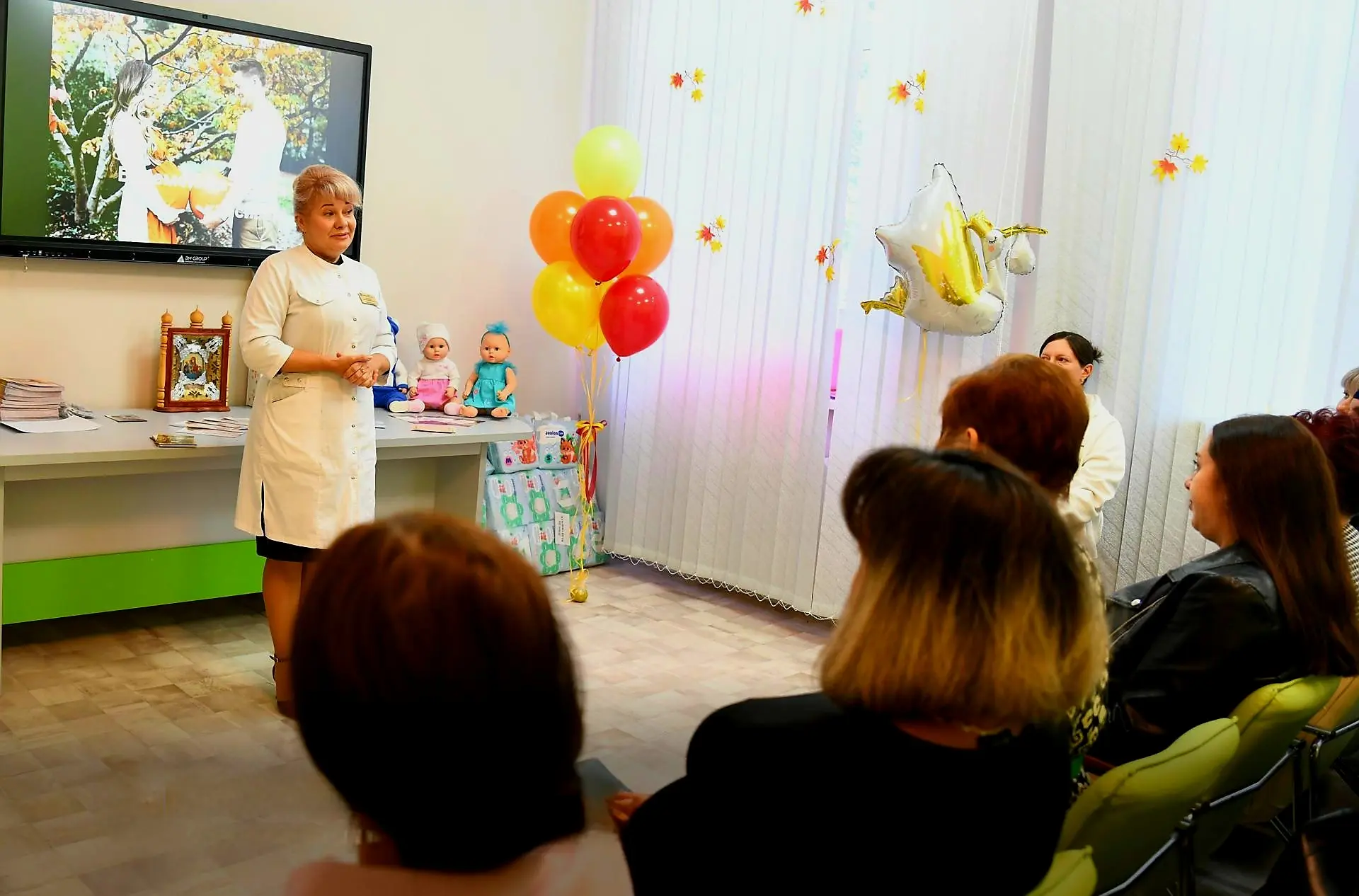 Вчера в Макеевке отметили "День беременных". Тёплые поздравления прозвучали для будущих...
