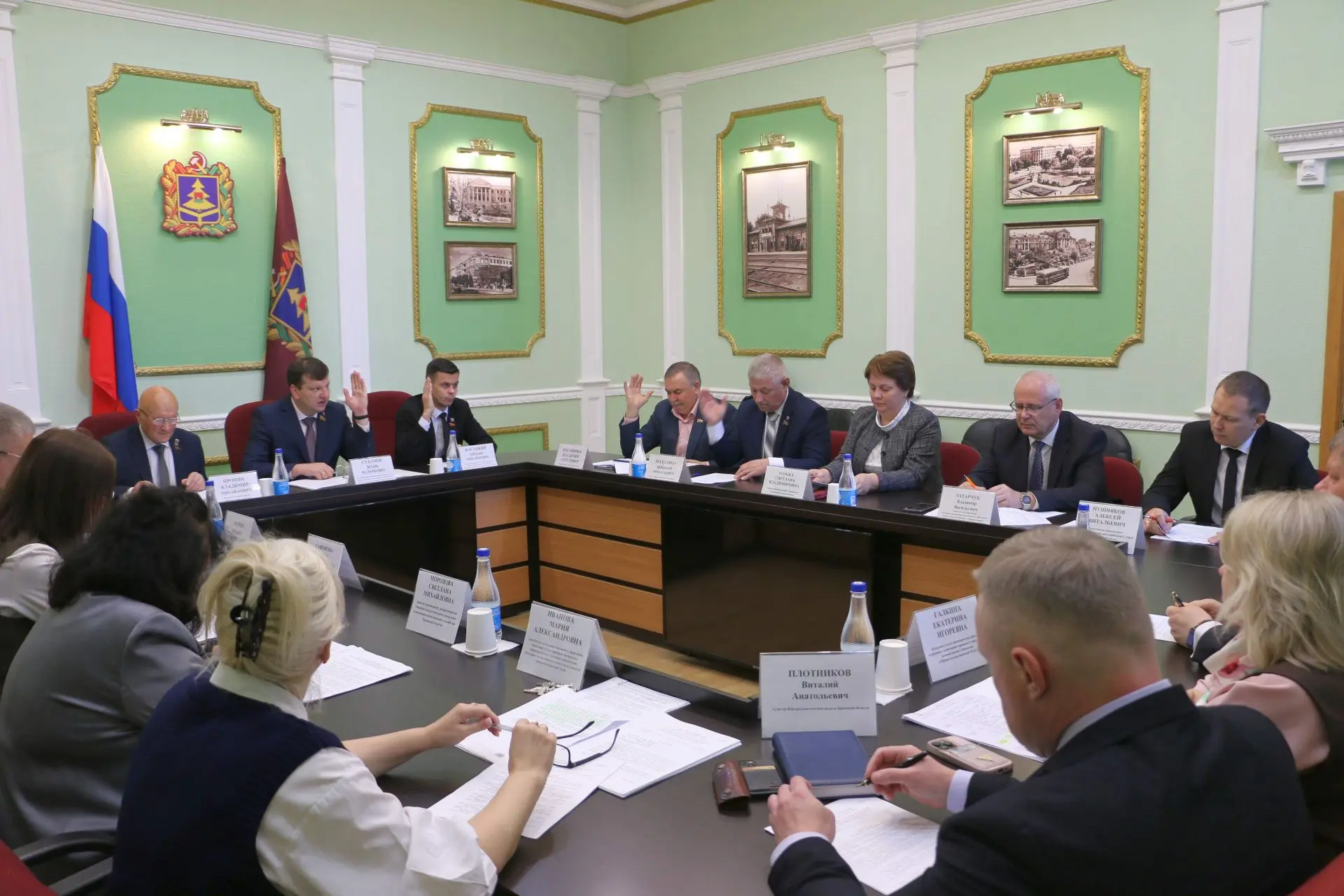 ✅Комитет областной Думы по ЖКХ, дорожному строительству, транспорту и ТЭК на своем засе...