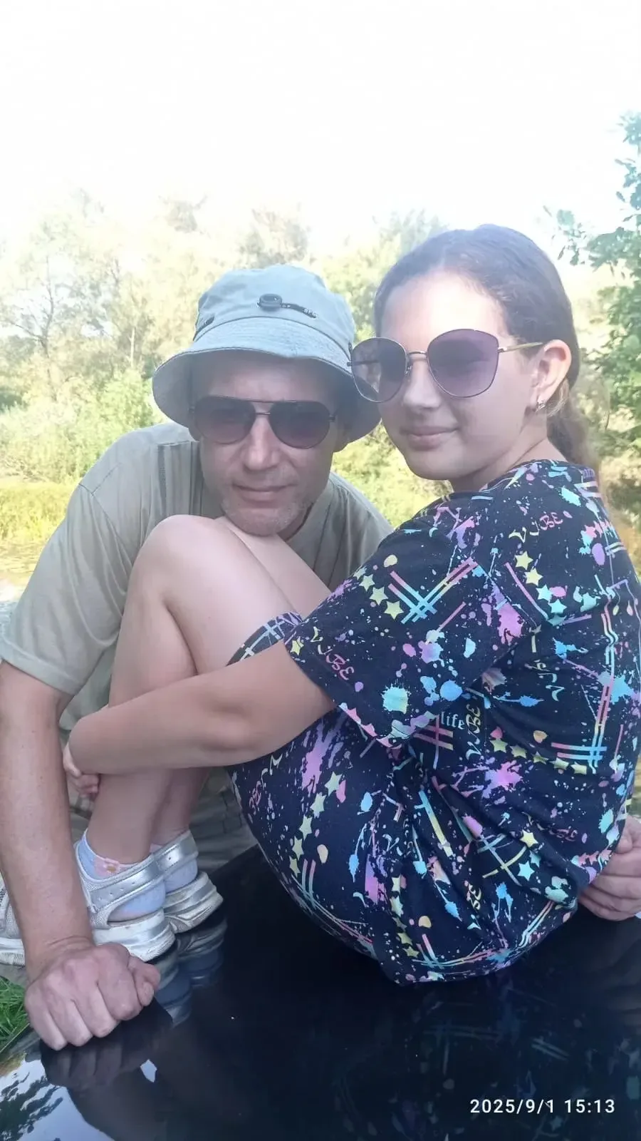 Ученица 6 класса Тукало Екатерина принимает участие в онлайн-флешмобе «Спасибо,папа!», ...