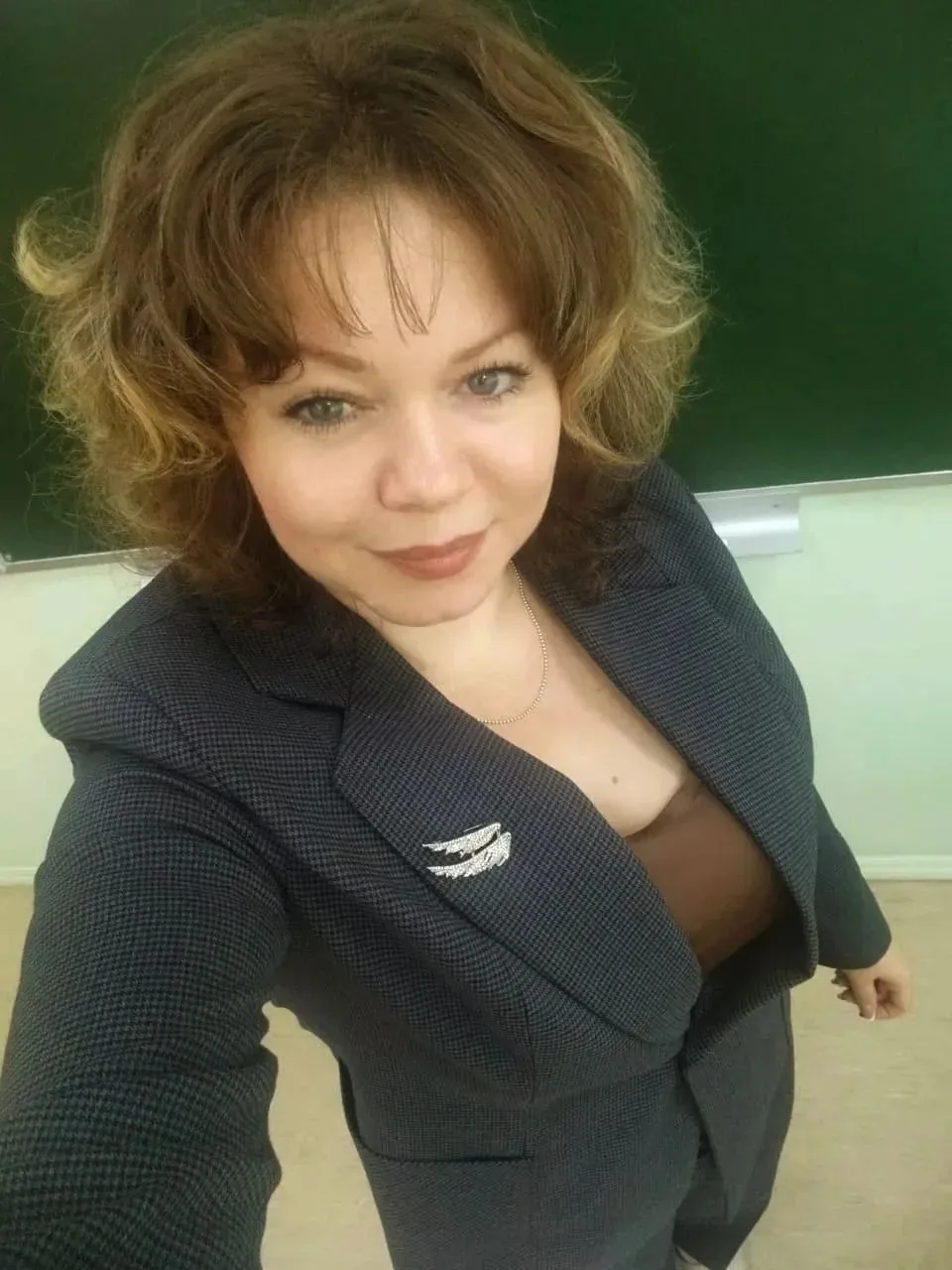 Здравствуйте 👋) меня зовут Оксана) 😊 мне 39л, живу в Воронеже)) я детский психолог, р...