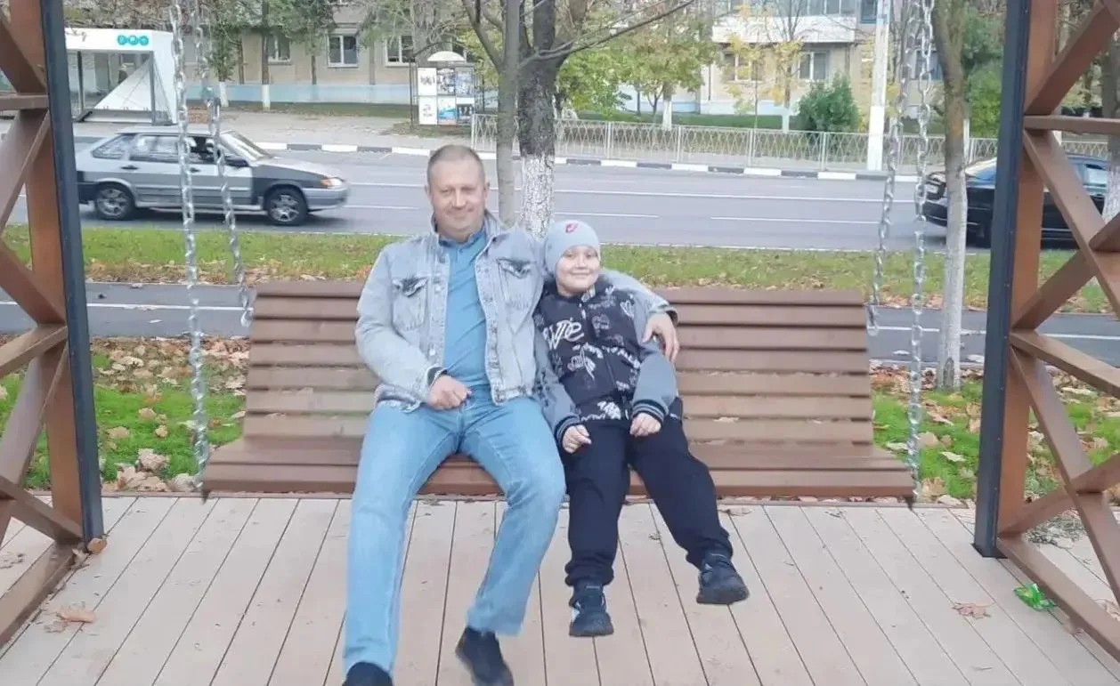 Флешмоб «Спасибо, папа!». Елисеев Никита, 1Б.