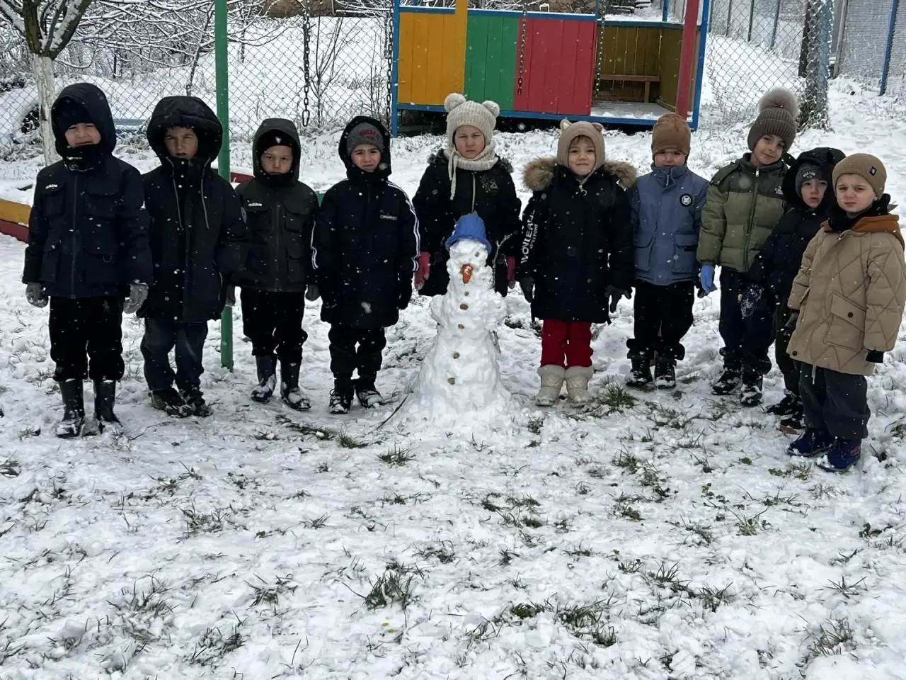 ☃️Зимние прогулки — это не просто способ провести время на свежем воздухе. Они играют в...