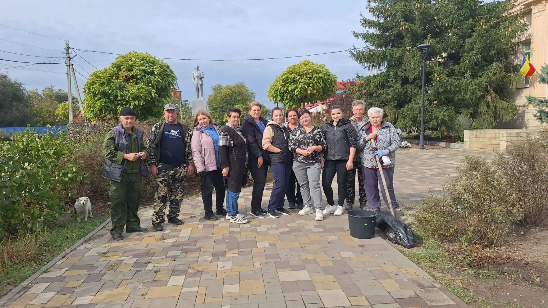 15 октября коллектив МБУ ДО ДДТ «Ермак» ст.Мечетинская принял участие в акции «День дре...