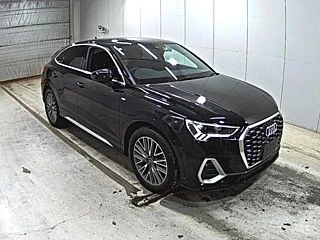 🇩🇪 Audi Q3