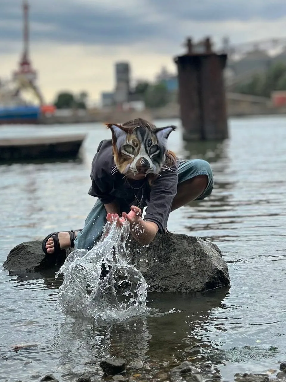 🌟🍃эта кошка любит воду🍃🌟