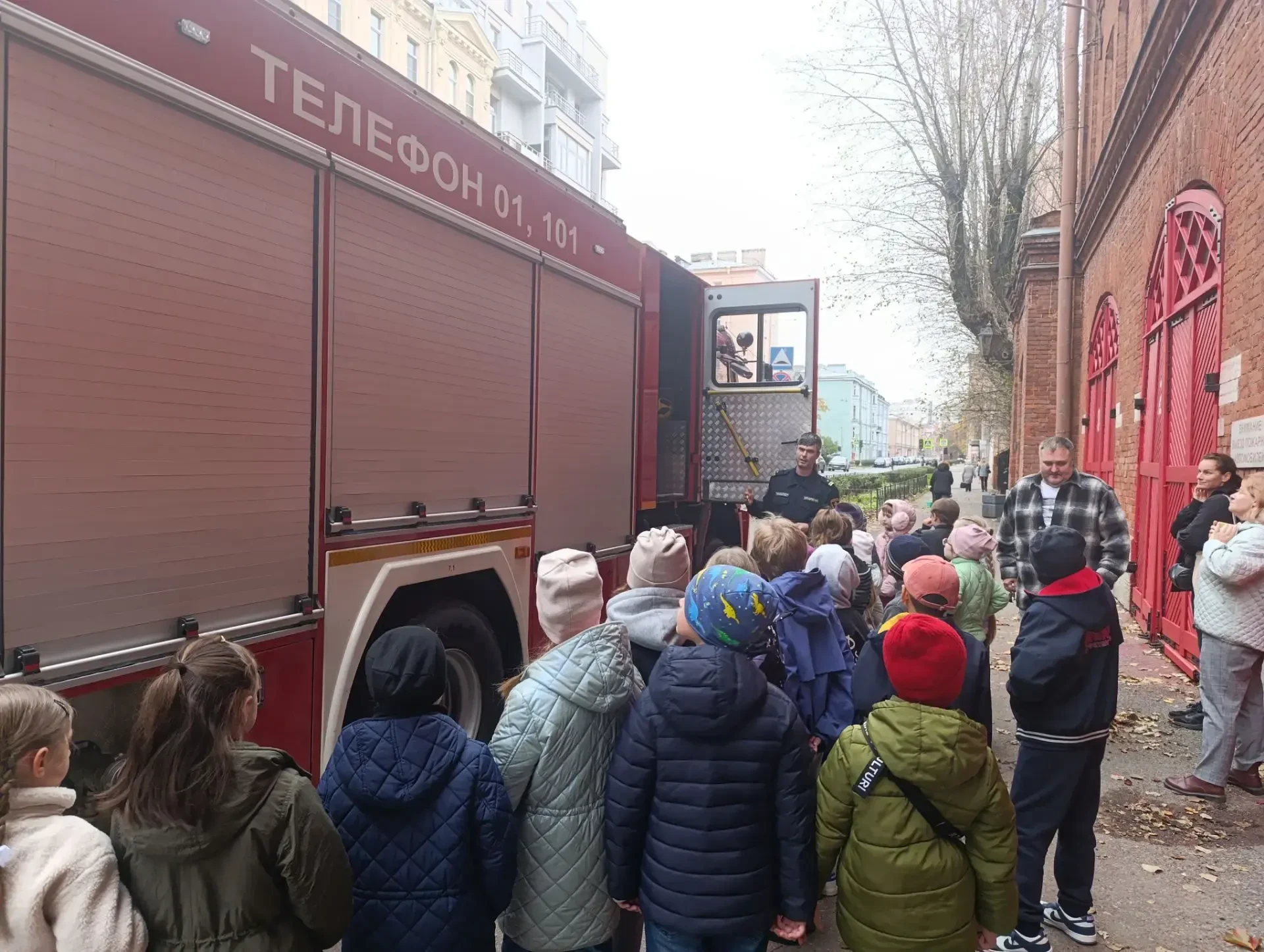 🔥Экскурсия в пожарную часть: впечатления 2 «А» класса!