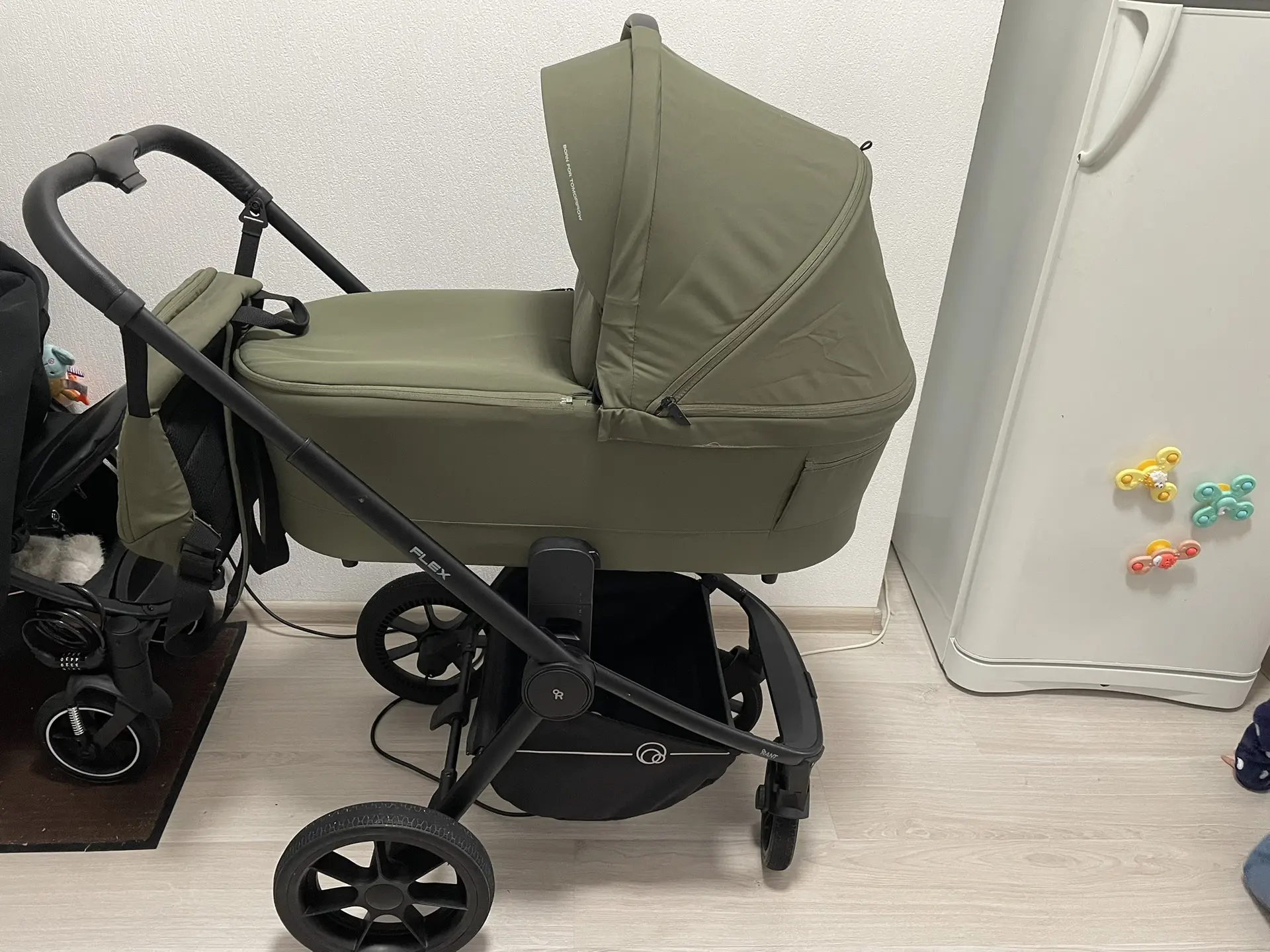 Продам коляску PANT 2в1