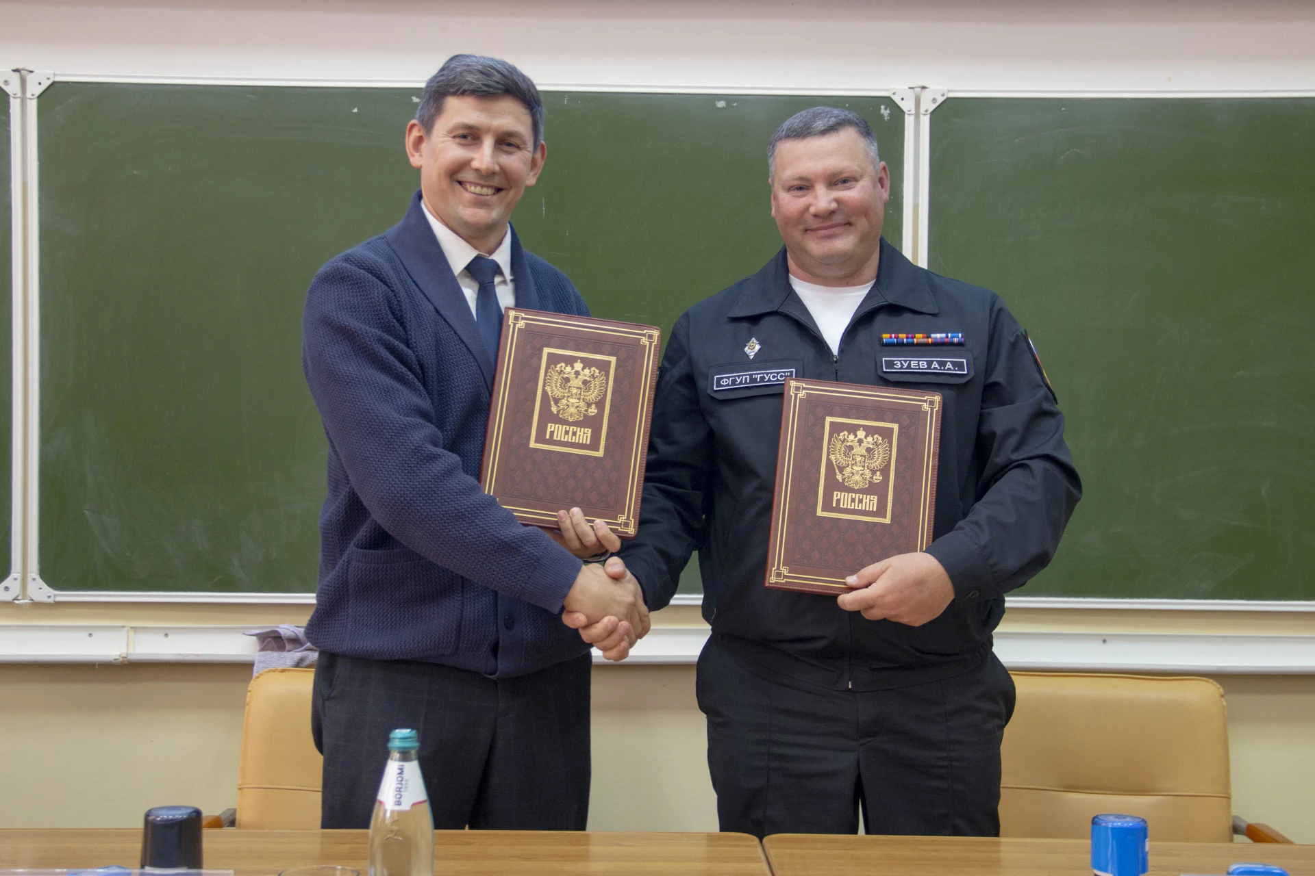 🔔 Вавиловский университет и ФГУП «ГУСС» подписали соглашение о сотрудничестве