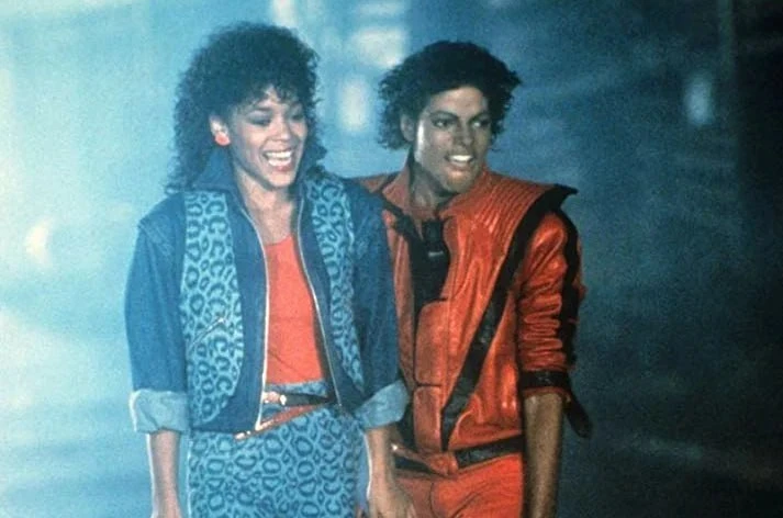 Куртку Майкла Джексона из клипа «Thriller» выставят на аукцион впервые за почти 20 лет.