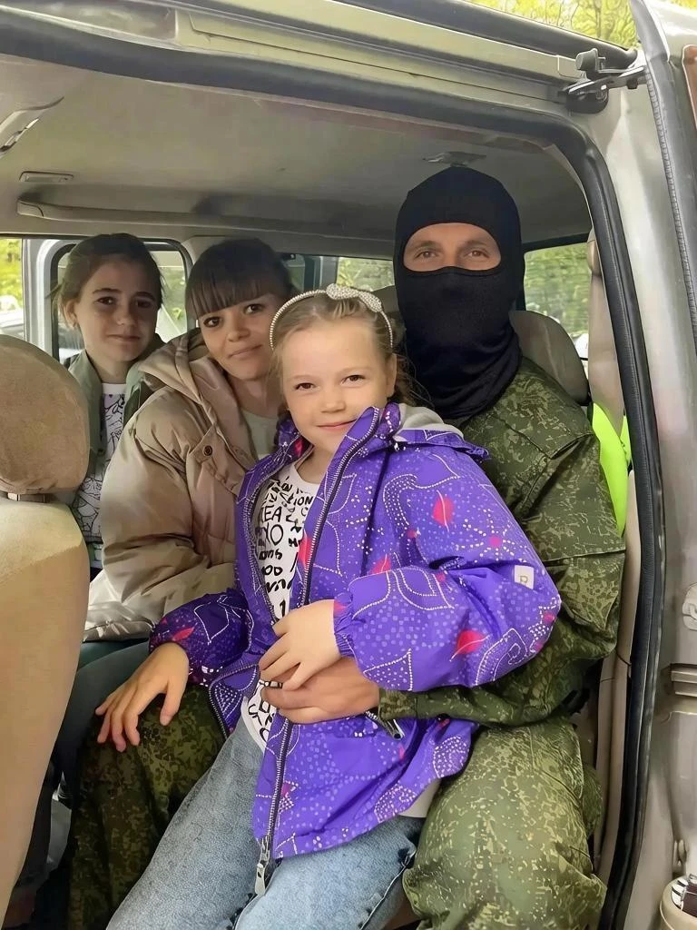 🫡Защитник своей семьи и своей страны!