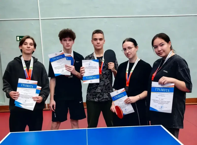 🏓 Первокурсники АмГУ – бронзовые призеры состязаний по настольному теннису