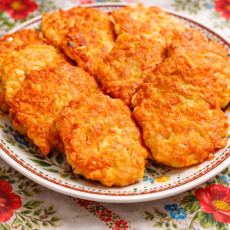 НЕЖНЫЕ КУСОЧКИ КУРИЦЫ В СЫРНОМ КЛЯРЕ ВЫГЛЯДЯТ ПРОСТО БЕЗУМНО СОБЛАЗНИТЕЛЬНО! ПРИ ЖАРКЕ ...