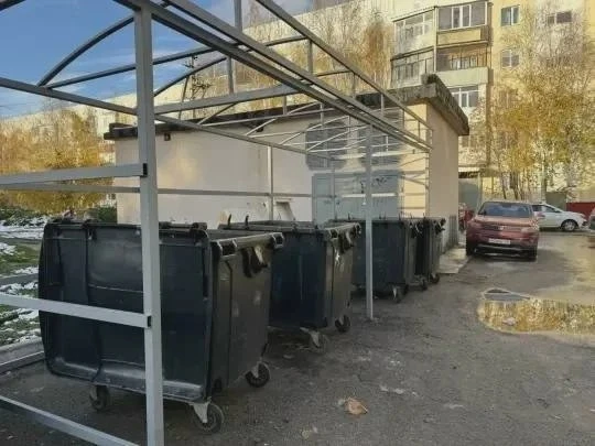 В городе обновляют места сбора отходов