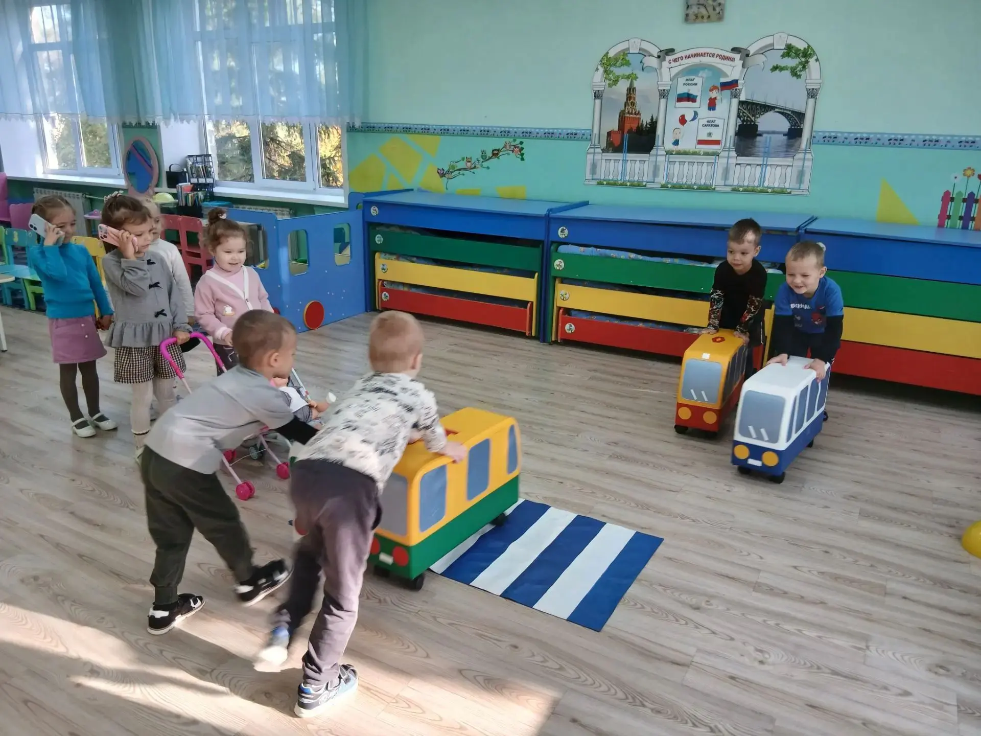 🚦9 октября мы отметили Международный день безопасной дороги в  детский сад! 🎉