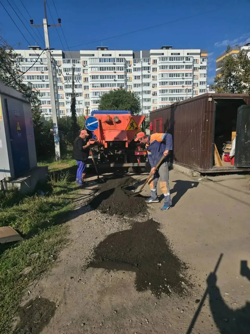 Провели ямочный ремонт на двух участках: