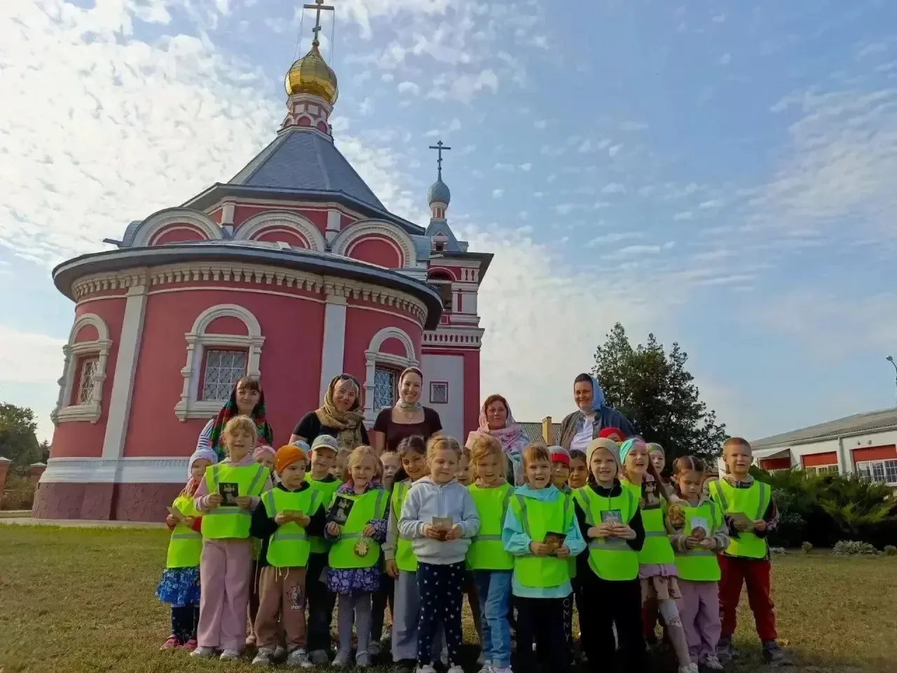 В детских садах Батайска прошли мероприятия ко дню Покрова Пресвятой Богородицы