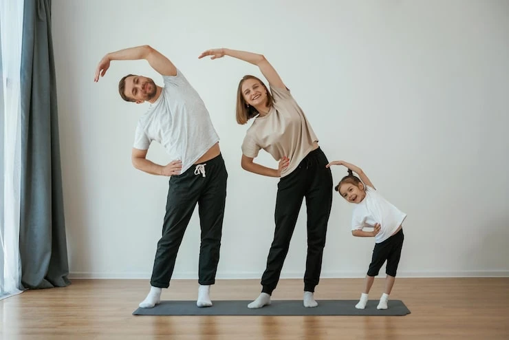 Совместные занятия спортом детей и родителей.